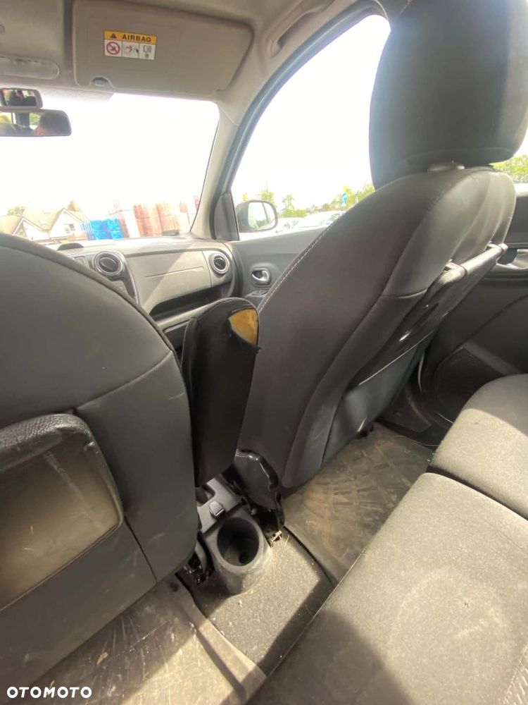 Dacia Lodgy 1.2 TCe Stepway - 14