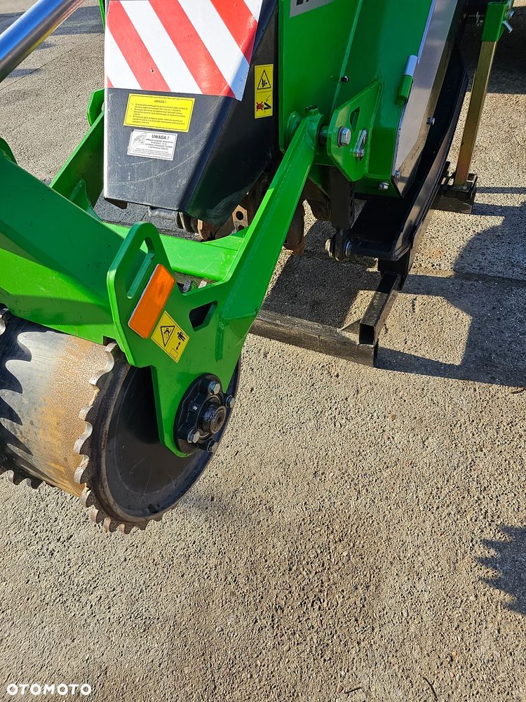 Inny FAO FAR FV4084 - 3