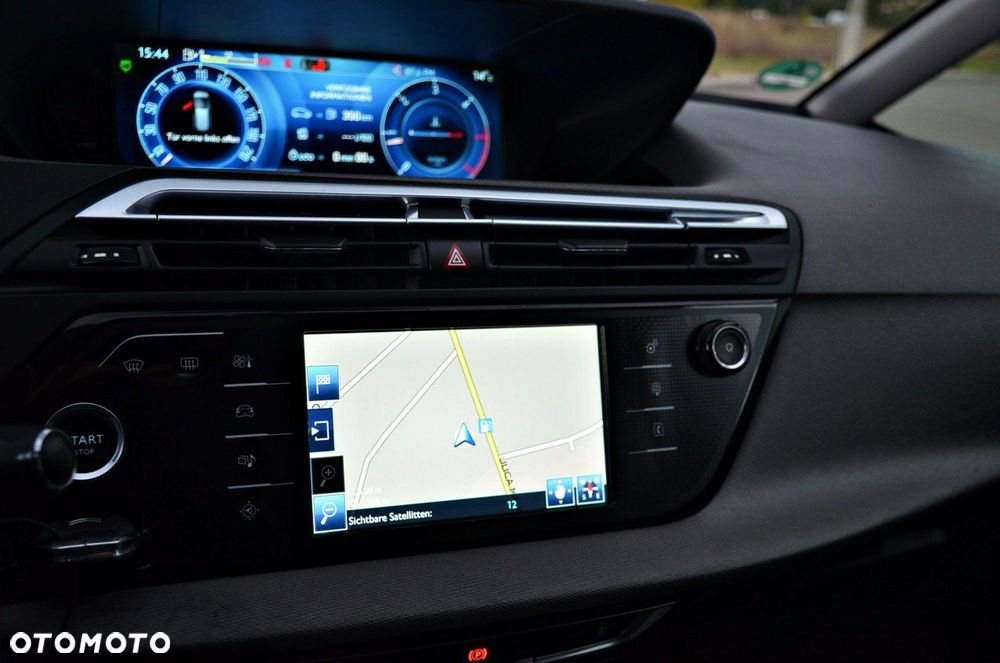 Citroën C4 Grand Picasso - 26