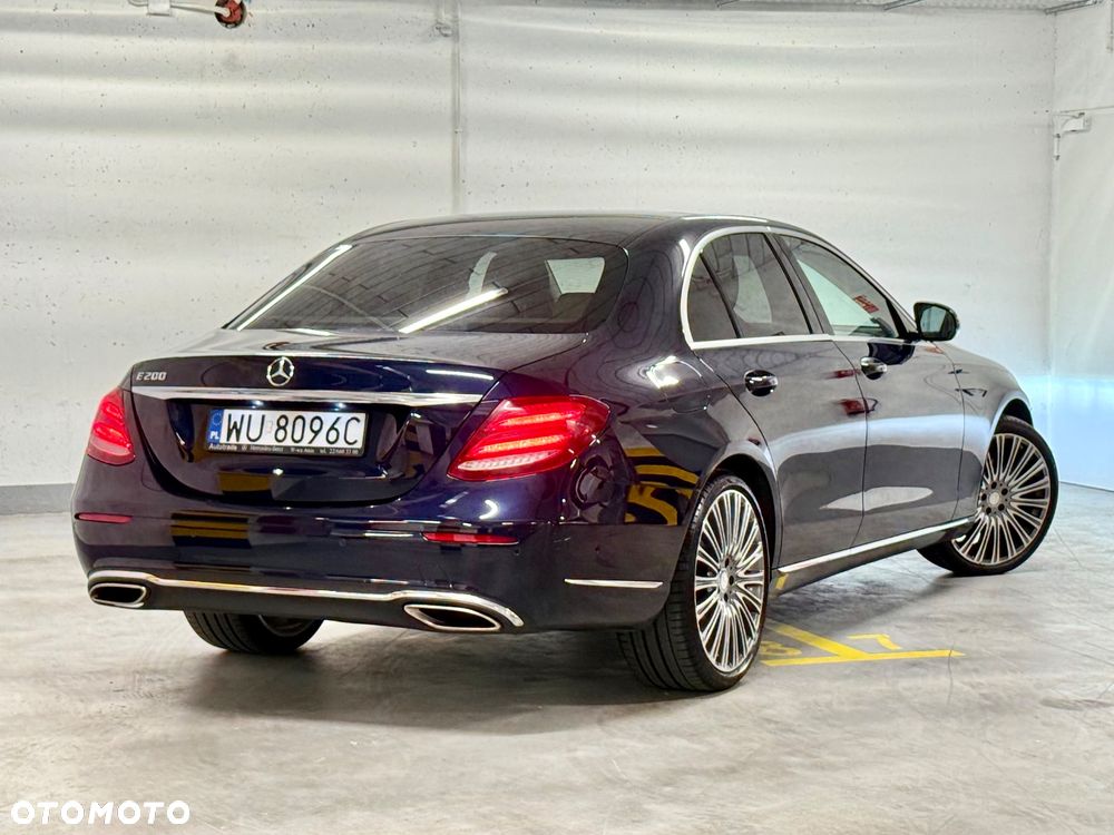 Mercedes-Benz Klasa E 200 9G-TRONIC - 3