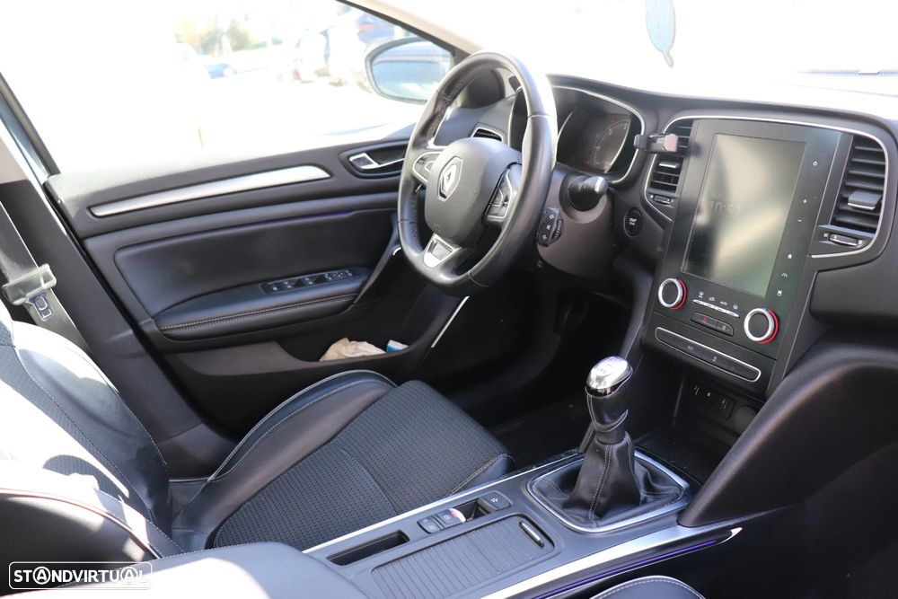 Renault Mégane 1.6 dCi Bose Edition - 11