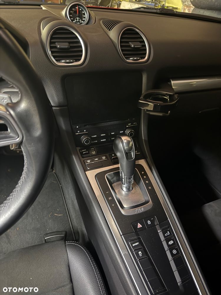 Porsche 718 Cayman PDK - 24