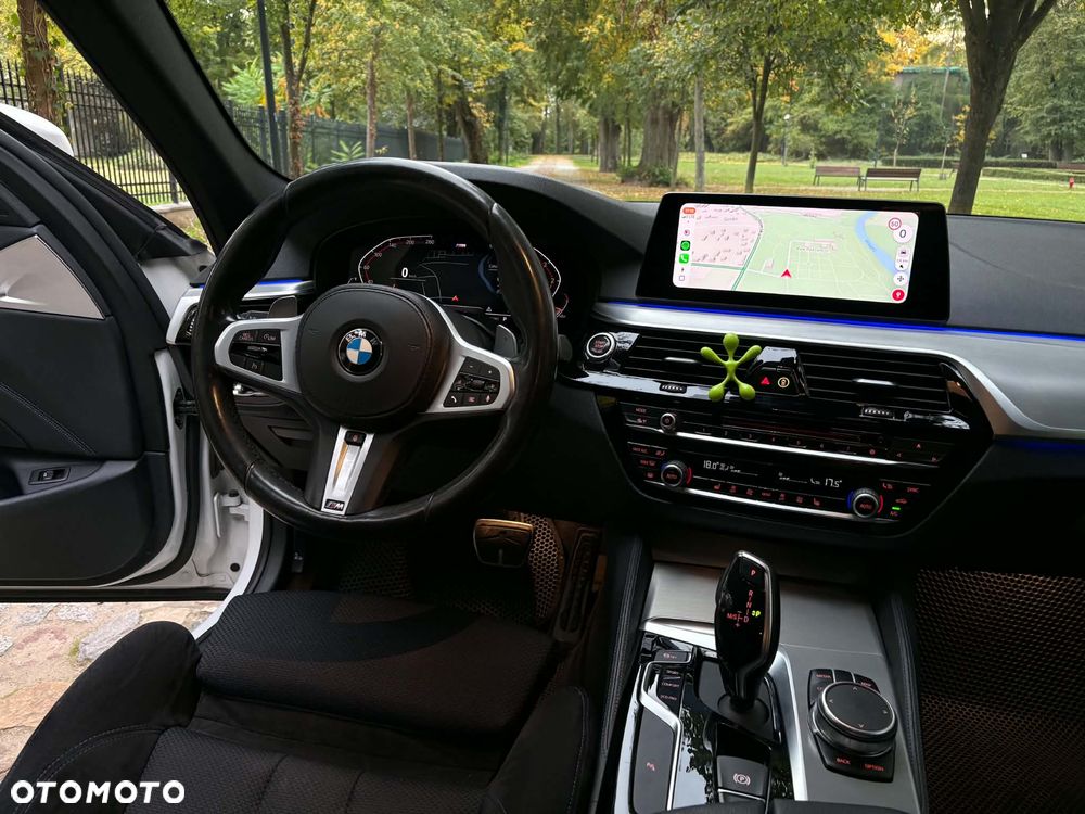 BMW Seria 5 - 35