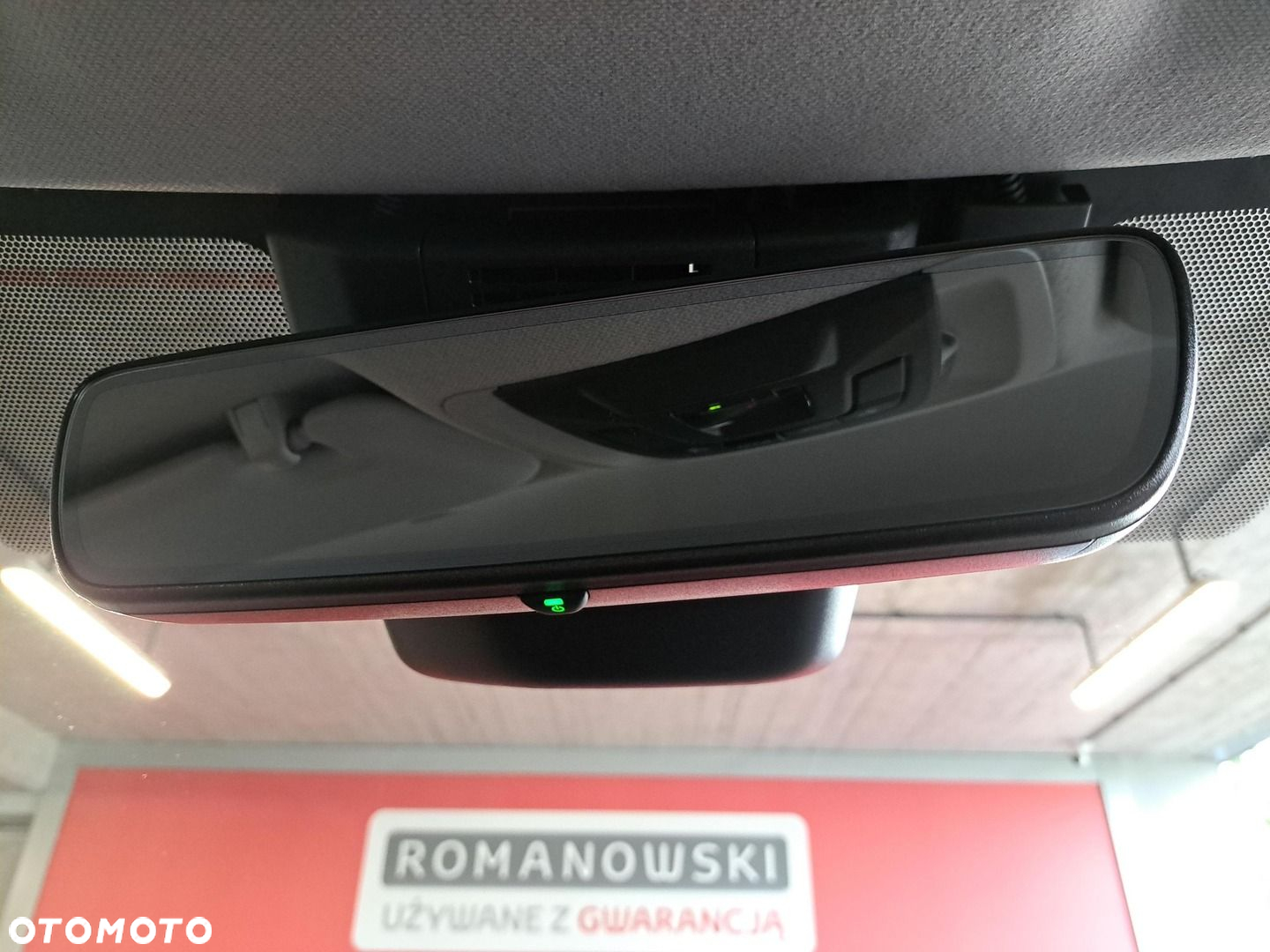 Toyota Corolla 1.8 Hybrid Comfort - 31