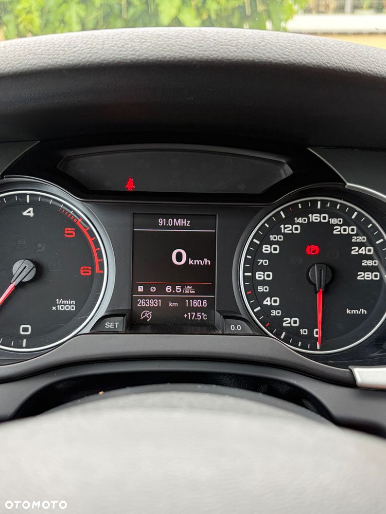 Audi A4 Avant 2.0 TDI - 16