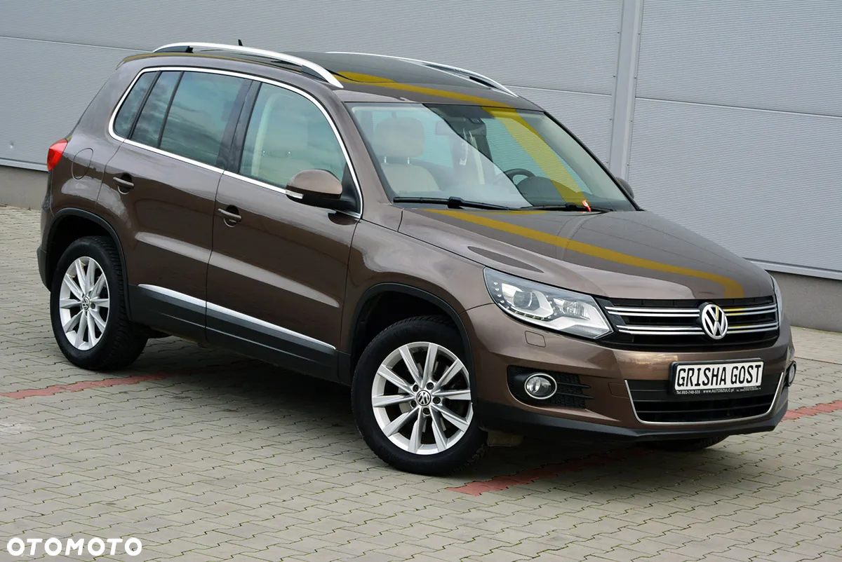 Volkswagen Tiguan 2.0 TDI DPF BlueMotion Technology Exclusive - 32