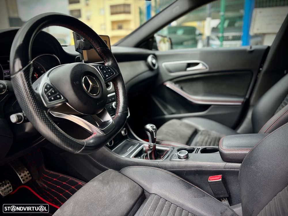 Mercedes-Benz CLA 180 - 8