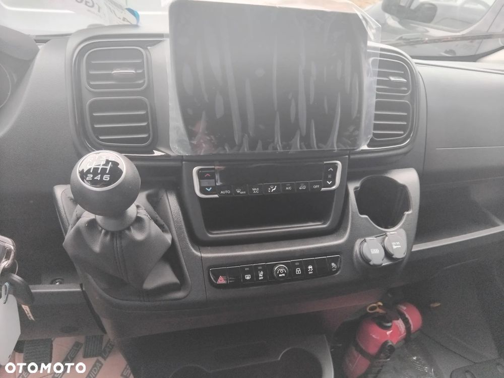Peugeot BOXER - 10