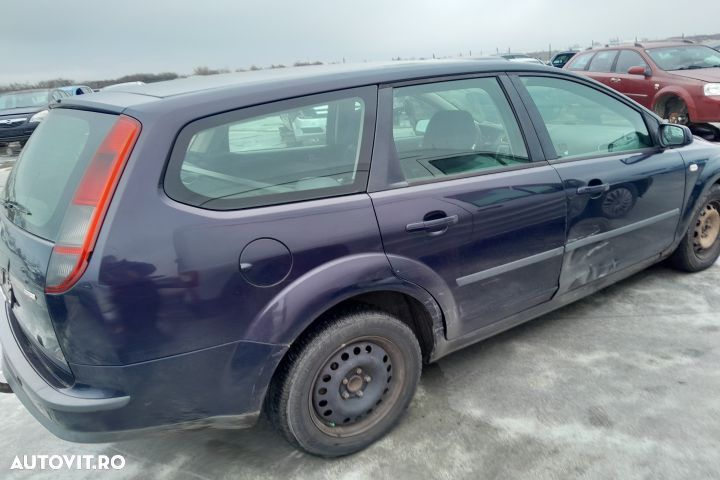 Dezmembrez Ford Focus 2 [2004 - 2008] wagon 5-usi 1.6 TDCi MT (90 hp) - 4