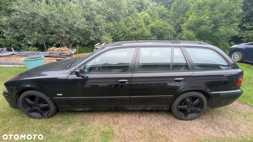 BMW Seria 5 523i - 3