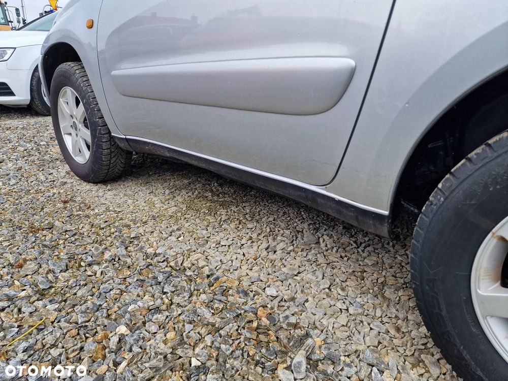 Toyota RAV4 4x4 - 26