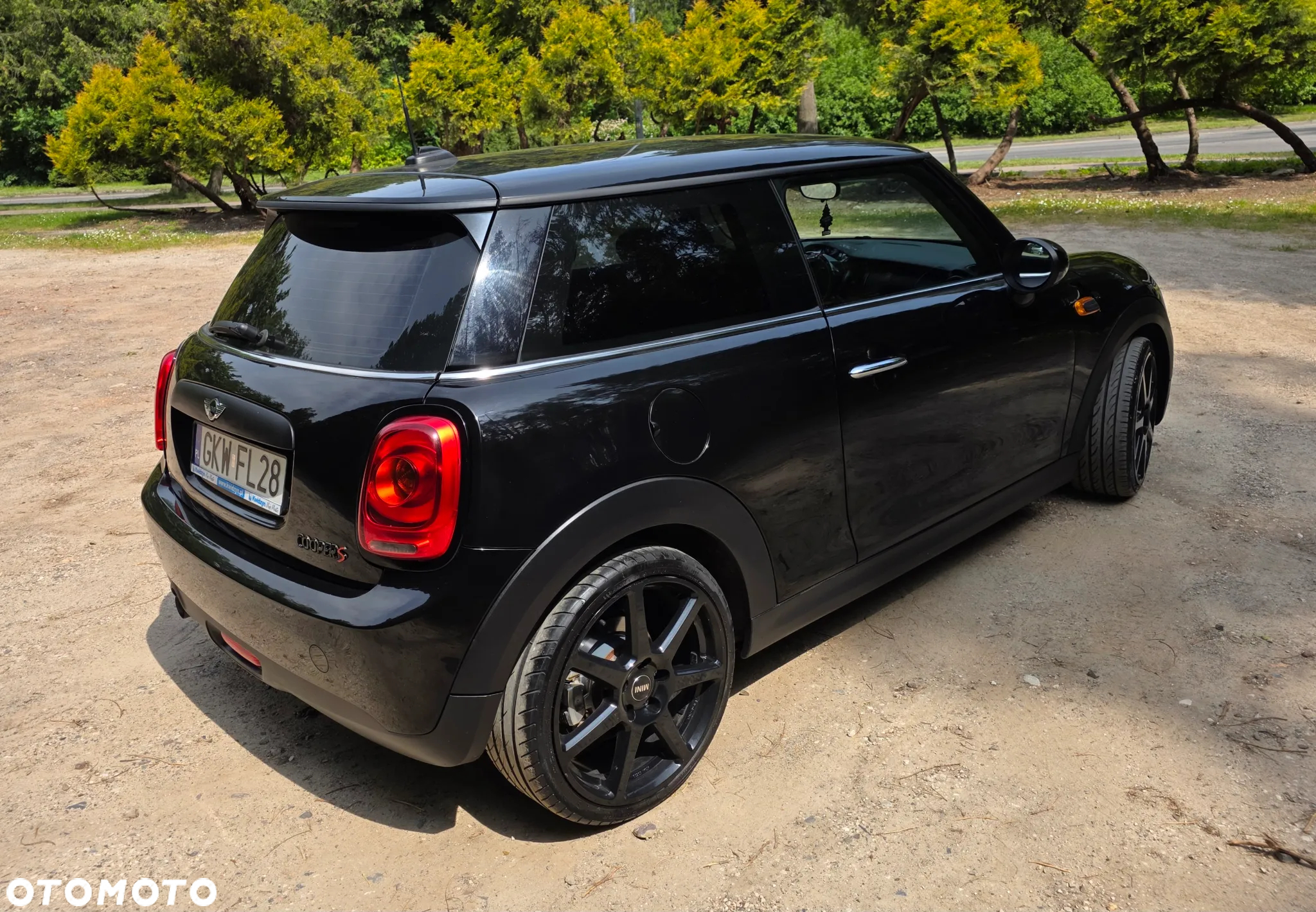 MINI ONE D - 8