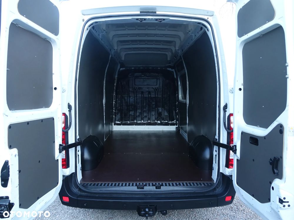 Renault Master L3H3 3-osobowy furgon najwyższy - 11