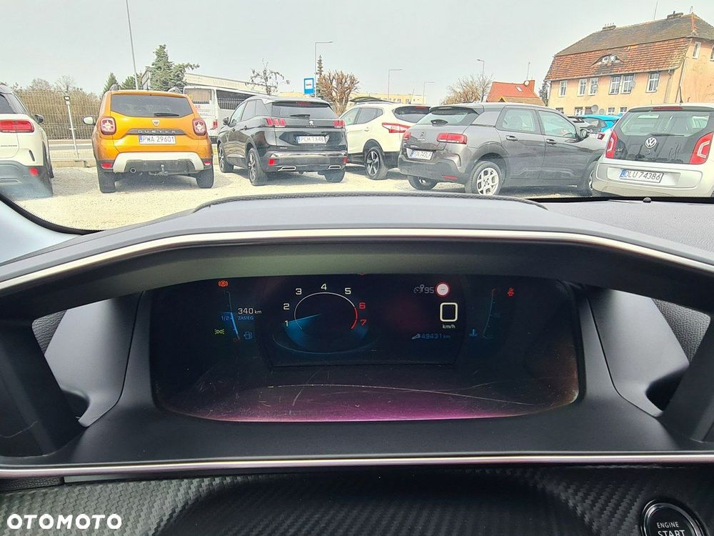 Peugeot 208 1.2 PureTech Allure S&S - 19