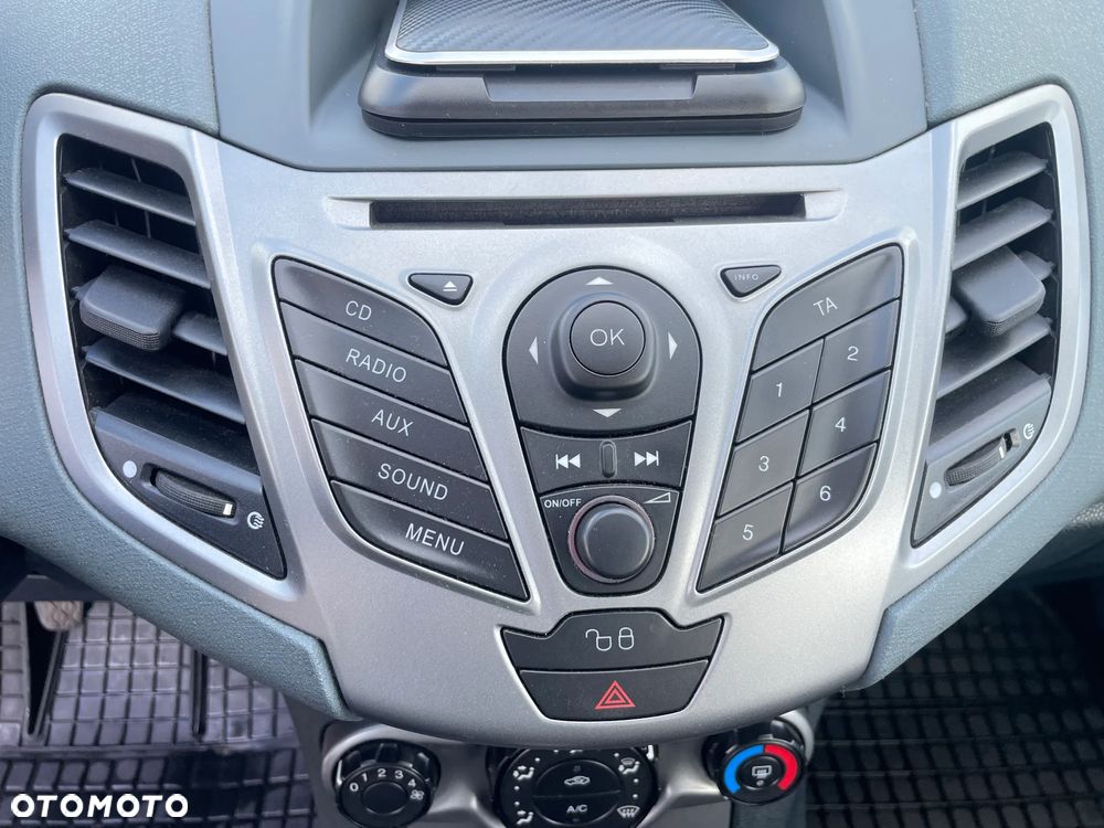 Ford Fiesta 1.25 Trend - 16