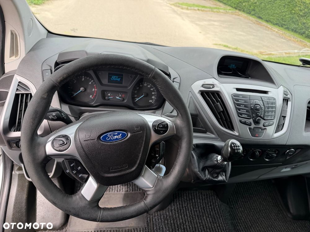 Ford Transit Custom - 13
