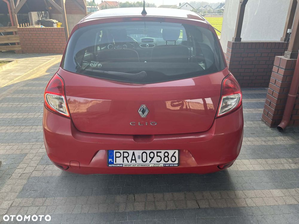 Renault Clio 1.2 16V Alize Euro5 - 5