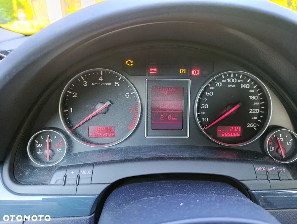 Audi A4 Limousine 1.8 T - 12