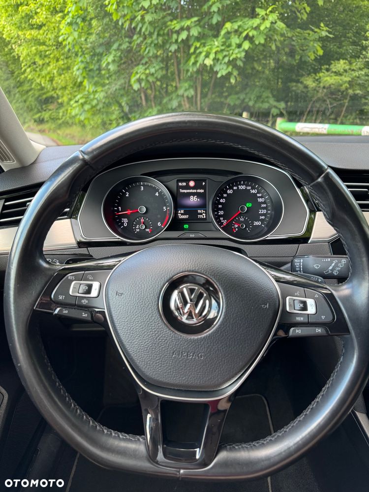 Volkswagen Passat 2.0 TDI BMT Highline DSG - 3