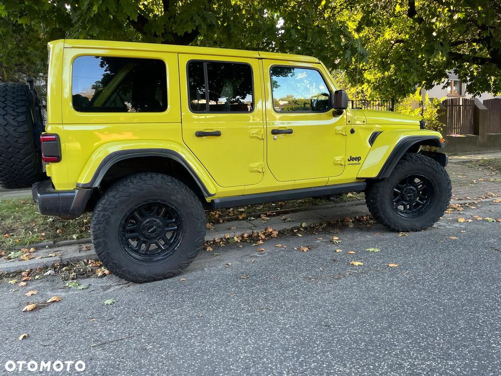 Jeep Wrangler - 33