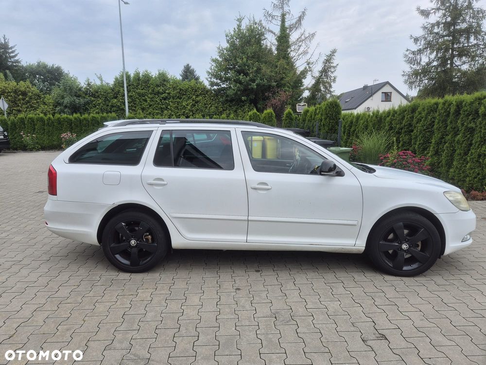Skoda Octavia 2.0 TDI DPF Ambiente DSG - 3
