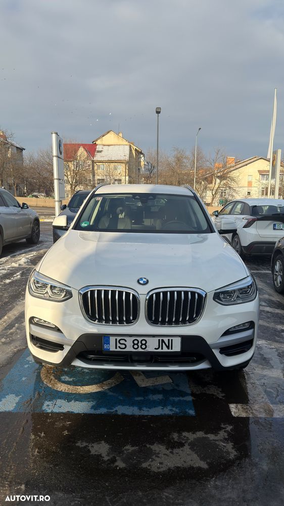 BMW X3 xDrive20i Aut. xLine - 17