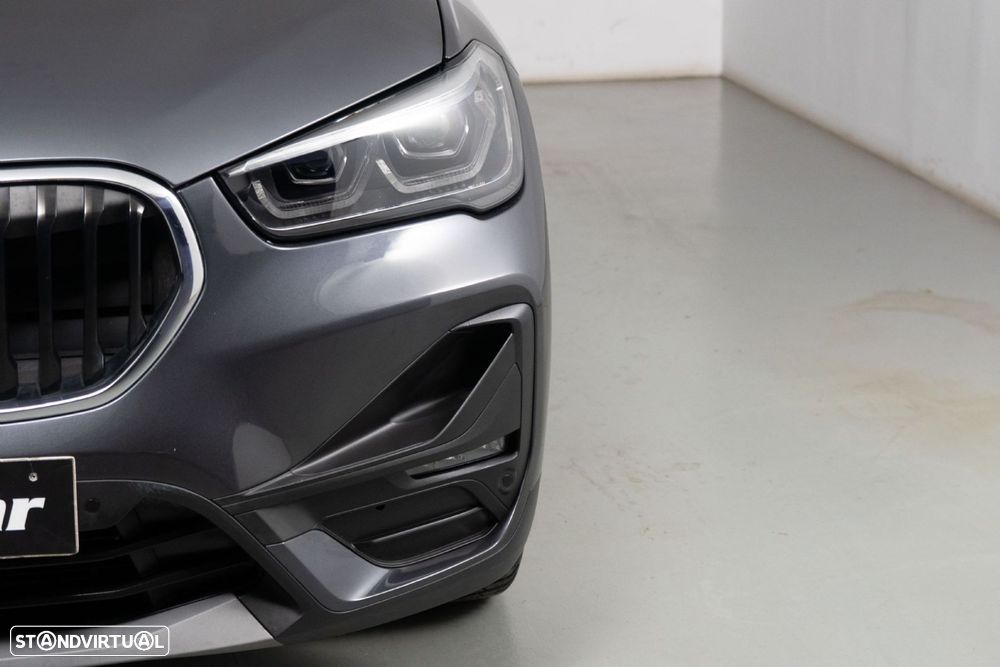 BMW X1 25 e xDrive Corporate Edition - 19