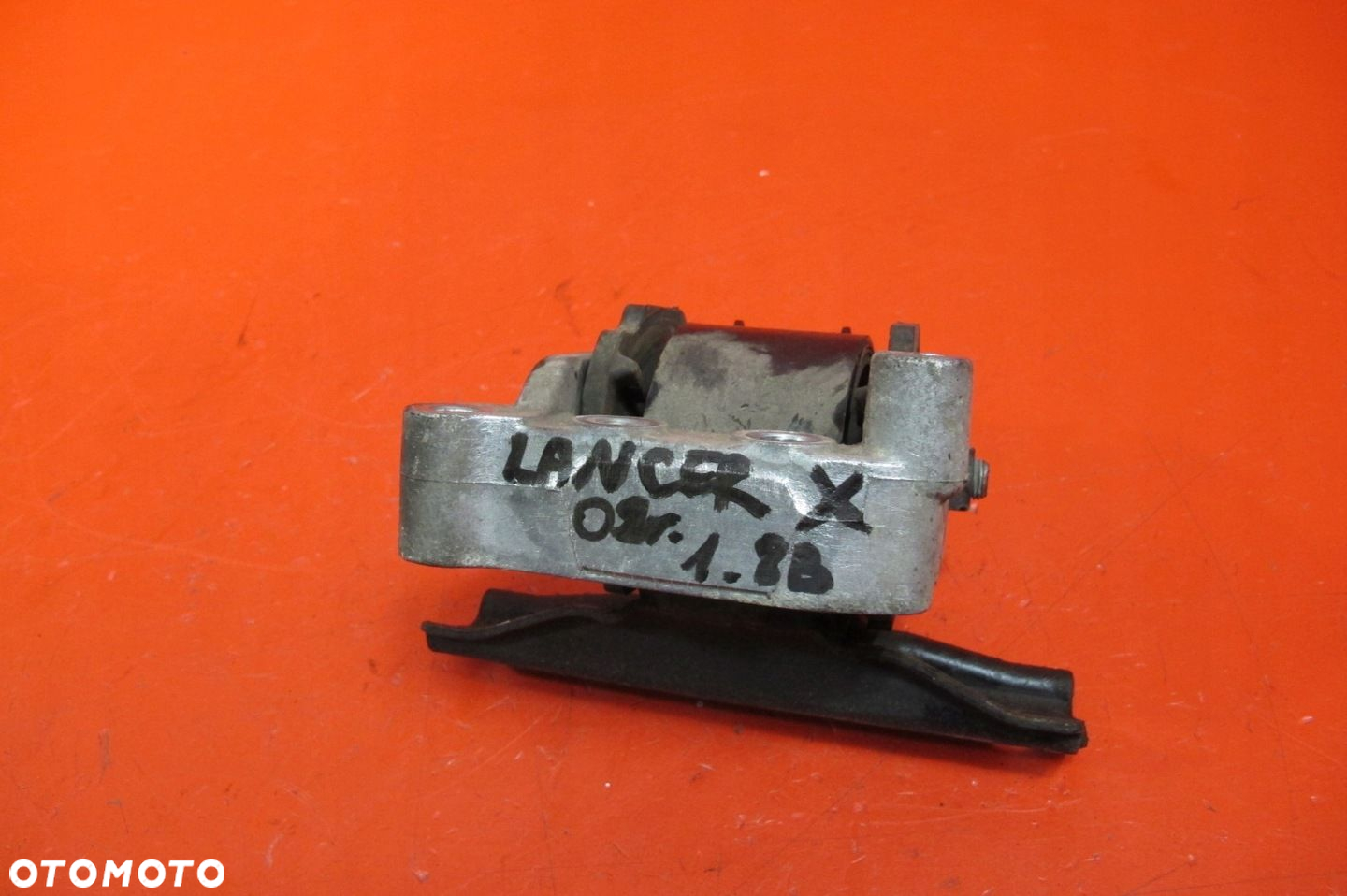 MITSUBISHI LANCER 8 VIII 10 X 07- 1.8 MIVEC 4B10 ŁAPA PODUSZKA SILNIKA - 4