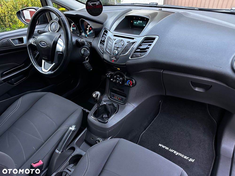 Ford Fiesta 1.25 Silver X (Ambiente) - 28