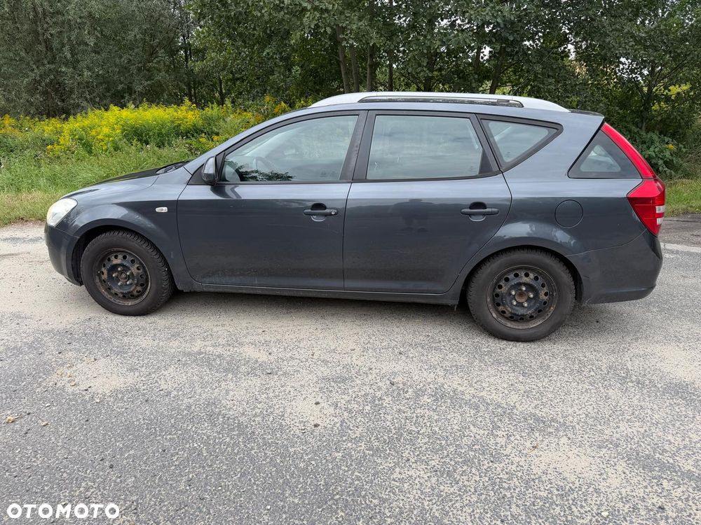 Kia Ceed 1.4 Comfort - 9
