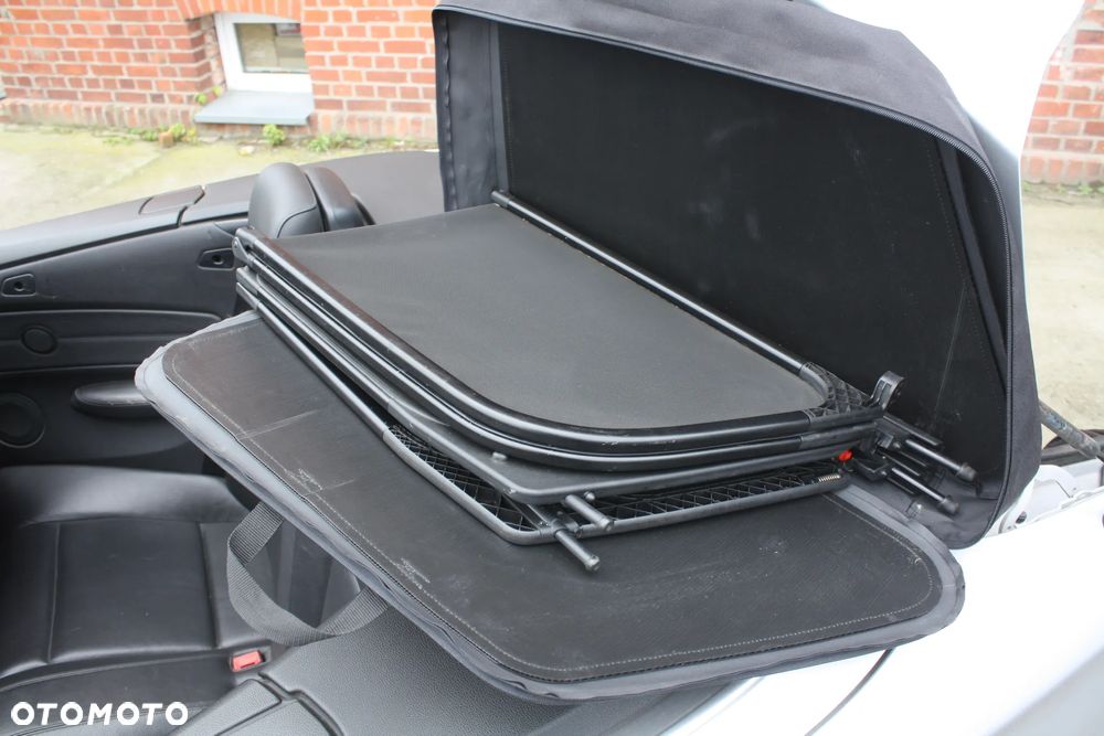 BMW Seria 1 120i Limited Edition Lifestyle mit M Sportpaket - 29