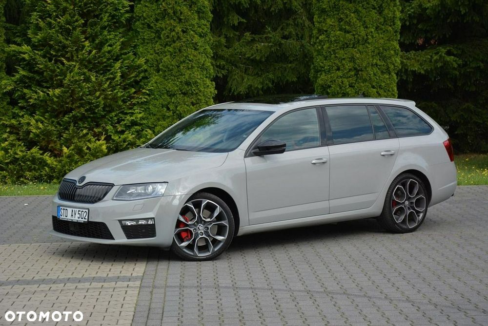 Skoda Octavia 2.0 TSI RS 230 DSG - 3
