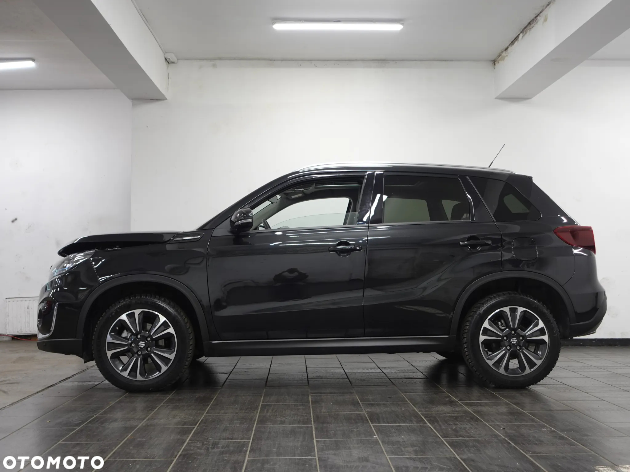 Suzuki Vitara 1.5 DualJet Hybrid Premium Plus 4WD AGS - 4