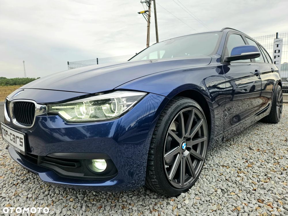 BMW Seria 3 320d Sport Line - 12