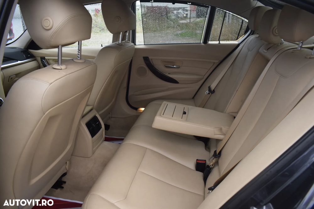 BMW Seria 3 320d xDrive Aut. Luxury Line - 21