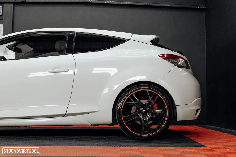 Renault Mégane Coupe 2.0 T 16V RS - 13