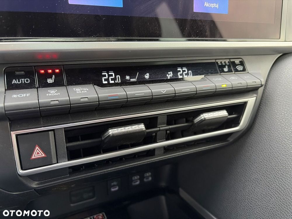Toyota Camry 2025
