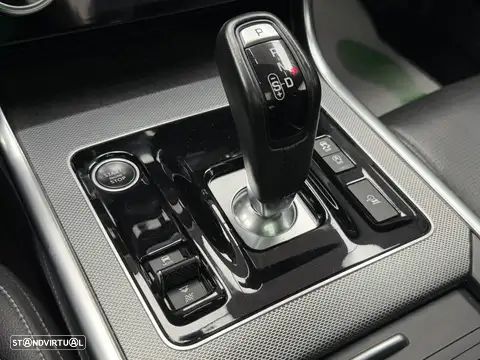 Jaguar XE D180 Aut. R-Dynamic S - 9