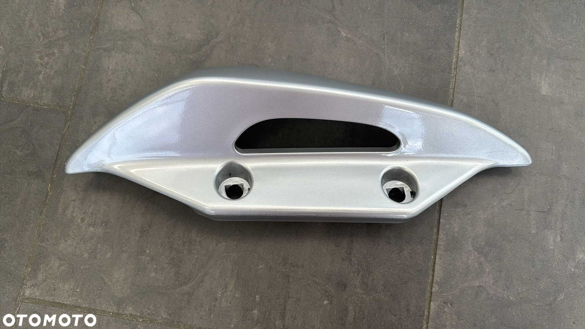 Uchwyt Rączka Pasażera Lewa Suzuki Burgman 125. 2007-13 [1380] - 1