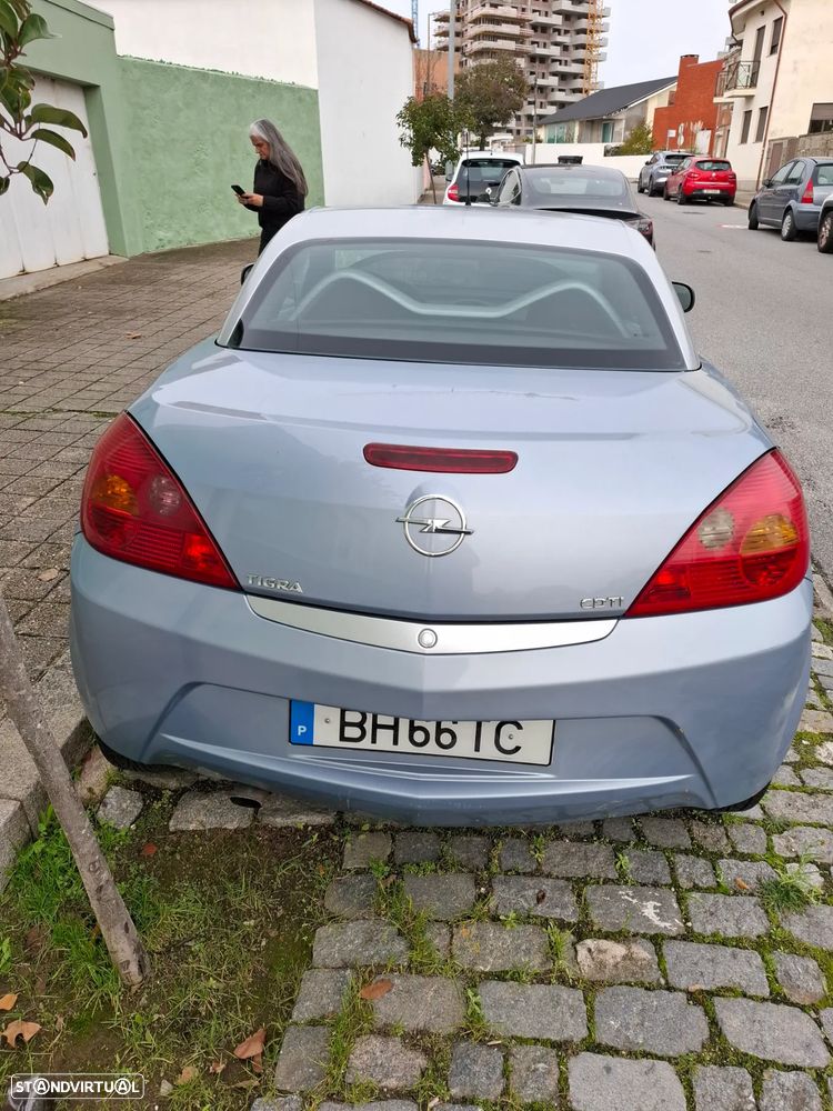Opel Tigra TwinTop 1.3 CDTi - 3
