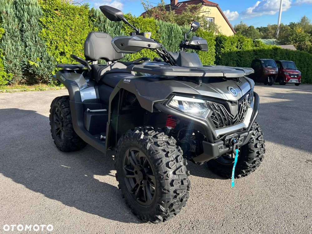 CFMoto CForce - 10