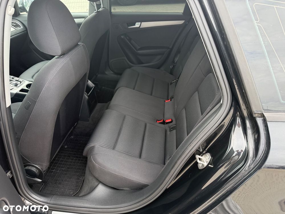 Audi A4 Avant 2.0 TDI DPF Ambition - 18