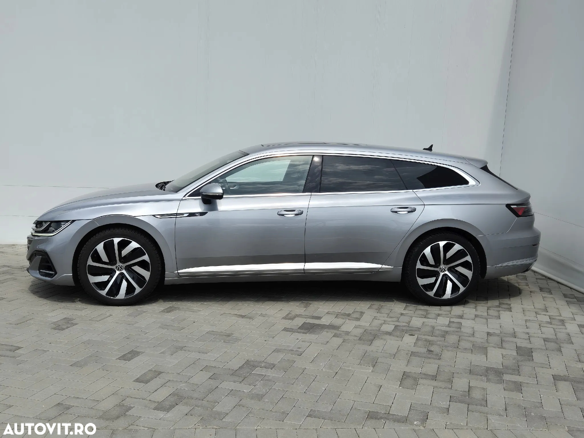 Volkswagen ARTEON SB 2.0 TDI 4Motion DSG R-Line - 2