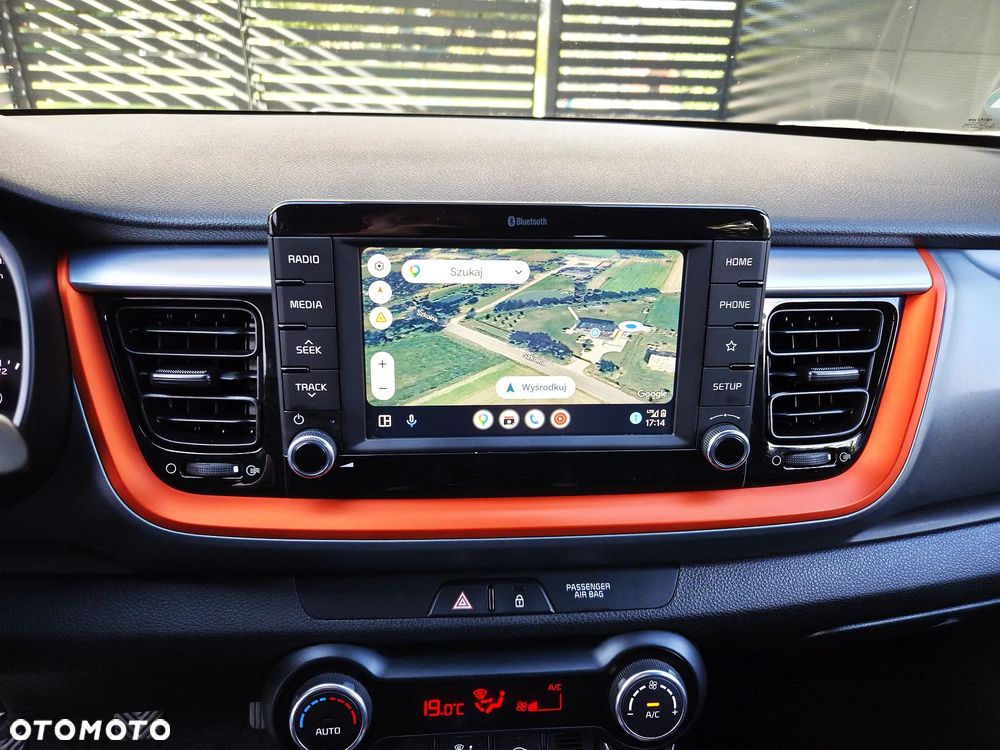 Kia Stonic 1.0 T-GDI 120 Spirit - 24