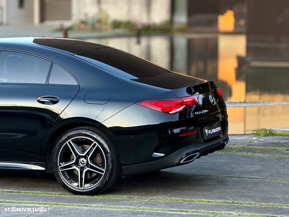 Mercedes-Benz CLA 250 e 8G-DCT AMG Line - 24
