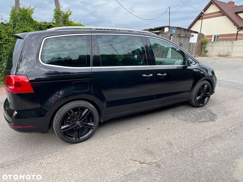 Volkswagen Sharan 2.0 TSI DSG Highline - 9