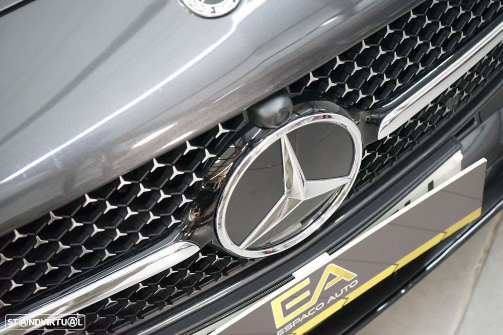 Mercedes-Benz C 300 e T 9G-TRONIC AMG Line - 10