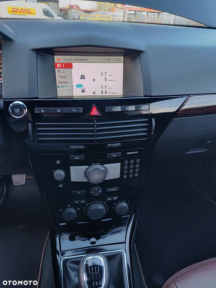 Opel Astra 1.6 Turbo Cosmo - 35