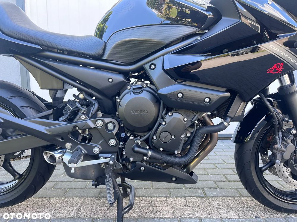 Yamaha XJ - 24