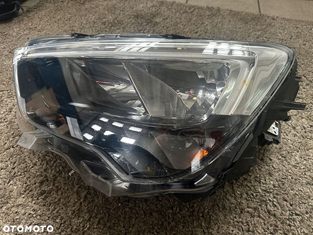 LAMPA PRZEDNIA LEWA OPEL COMBO E 2020- 9816826080 - 2